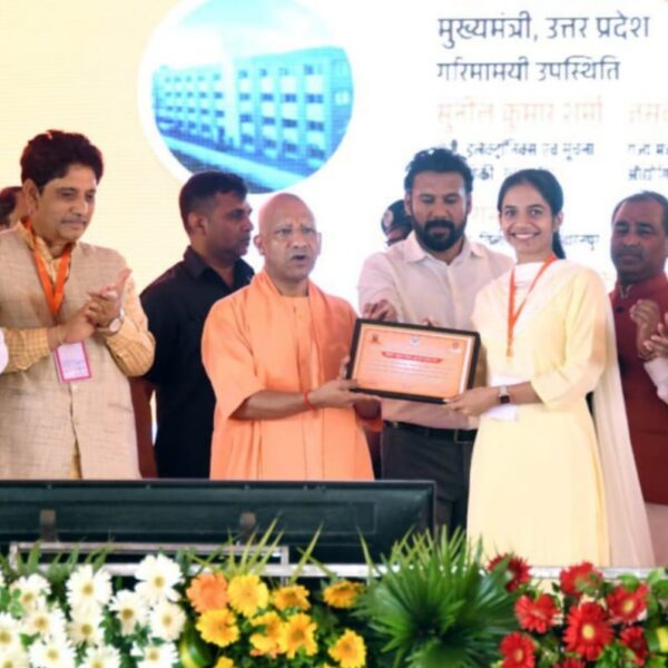 सहारनपुर को CM योगी का 2131 करोड़ का तोहफा: 325 परियोजनाओं से बनेगा देश का पहला इंडस्ट्रियल लॉजिस्टिक हब* _500 युवाओं को पुलिस में नौकरी, दिल्ली अब 2.5 घंटे दूर_