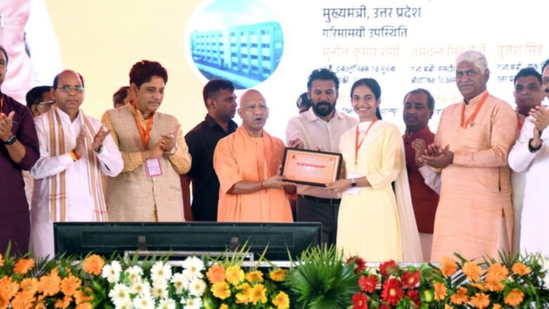 सहारनपुर को CM योगी का 2131 करोड़ का तोहफा: 325 परियोजनाओं से बनेगा देश का पहला इंडस्ट्रियल लॉजिस्टिक हब* _500 युवाओं को पुलिस में नौकरी, दिल्ली अब 2.5 घंटे दूर_