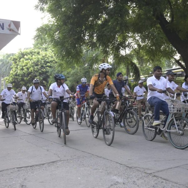 सनडेज ऑन साइकिल” कैंपेन का आयोजन “जी एस टी एवं कस्टम्स” थीम के अंतर्गत किया गया