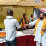 ई रिक्शा यूनियन व टेंपो टैक्सी यूनियन के संयुक्त रूप से किया भंडारा 