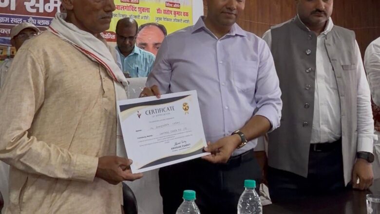 तंबाकू सेवन के घातक दुष्प्रभावों के प्रति जागरूकता अभियान विश्व तंबाकू निषेध दिवस की पूर्व संध्या पर मुविवि में शपथ ग्रहण