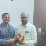 क्रीड़ा भारती प्रयागराज के मंत्री नवीन पोरवाल ने एआरटीओ विवेक शुक्ला से की शिष्टाचार भेंट