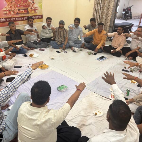 उत्तर प्रदेश के स्वर्णकारों का जो करेगा ख्याल,हमारा समाज उसके साथ-अनूप वर्मा