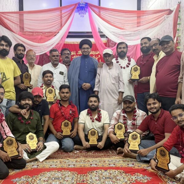 जश्ने मुरसले आज़म व इमाम जाफर ए सादिक़ की यौम ए पैदाईश पर सजी महफिल  अन्जुमन ग़ुन्चा ए क़ासिमया के नौहाख्वानों को किया गया सम्मानित