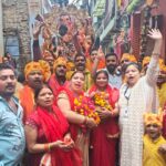 गणपति बप्पा को भावपूर्ण दी गई विदाई, जयकारों से गुंजा पत्थर गली,नखास कोहना*