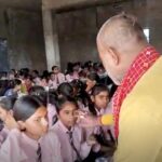 *मां शिवकुमारी शुक्ला इंटर कॉलेज में कन्या पूजन की भव्यता, मां आदिशक्ति की आराधना से भक्तिमय हुआ लालापुर