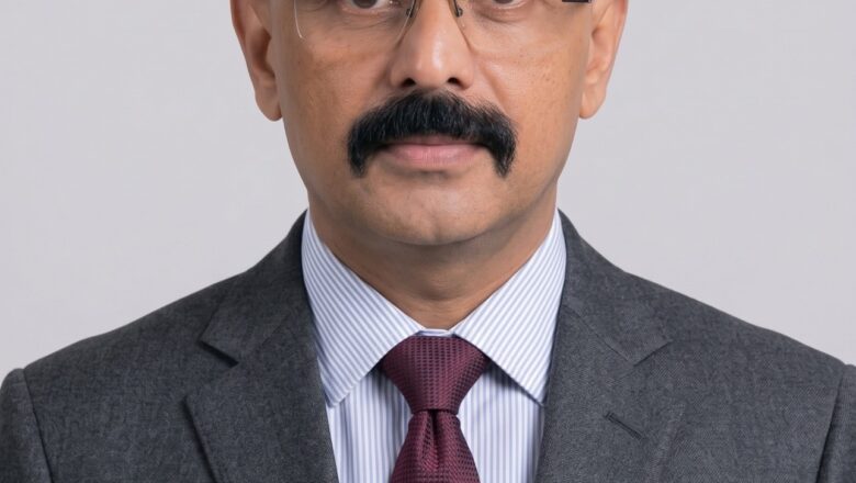 साहित्य के क्षेत्र में भारतीय सैनिकी विद्यालय का गौरव बढ़ा अध्यापक डॉ. दिनानाथ पाटील की ‘आज कहानी’ पर आधारित आलोचनात्मक पुस्तक प्रकाशित