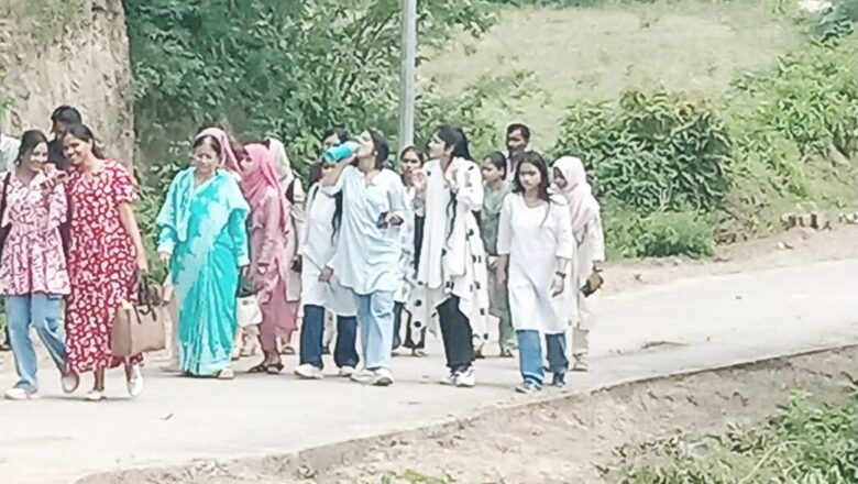 इतिहास तथा कड़ा-मानिकपुर के सामरिक और राजनीतिक महत्त्व को समझने का अवसर मिला