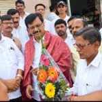 The struggle over Kalu Dam has reached its peak  Shiv Sena leader Sanjay Raut supports the struggle of the dam victims