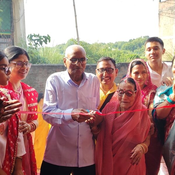 “व्यास नीर” प्लांट का हुआ भव्य उद्घाटन, पुत्र ने पिता के 88वें जन्मदिन पर “व्यास नीर” पेय जल का दिया उपहार