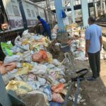 मध्य रेल की “स्वच्छता रथ” विशेष ट्रेन ने 1.68 लाख किलोग्राम कीचड़, कचरा और अपशिष्ट हटाकर निस्तारण के लिए पहुंचाया-यह साफ़ ट्रैक, साफ़ स्टेशन और साफ़ ट्रेनें सुनिश्चित करता है।