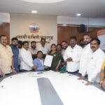 कल्याण डोंबिवली म्युनिसिपल कॉर्पोरेशन की 10 वार्ड कमेटियों के चेयरमैन पद के लिए आज कुल 18 नॉमिनेशन पेपर फाइल किए गए!