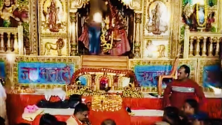 माँ दुर्गा पूजा समिति द्वारा सिविल लाइंस में भव्य जगराता व पूजनोत्सव संपन्न