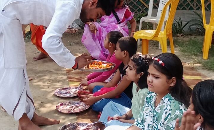 राष्ट्रीय स्वयंसेवक संघ के सेवा विभाग द्वारा कन्या पूजन का भव्य आयोजन