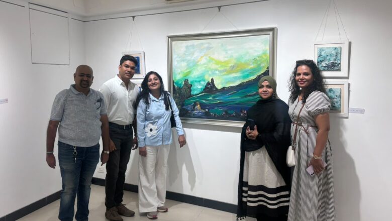 Jehangir Art Gallery mein Dr. Zaheda Khanam ke 14th Solo Show ‘House of My Heart’ ne machaya dhoom, darshakon ka dil jeeta